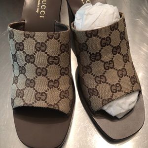 Authentic Gucci shoes.